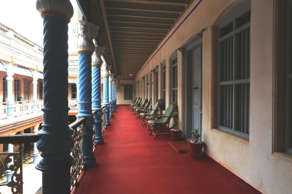 Chettinadu Mansion - An Authentic Heritage Palace Kānādukāttān Екстериор снимка