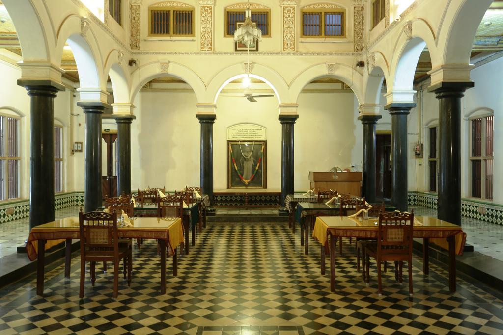 Chettinadu Mansion - An Authentic Heritage Palace Kānādukāttān Екстериор снимка